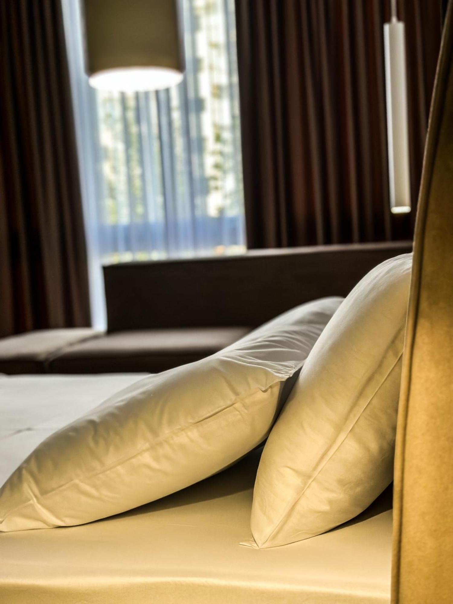 Alexander Rooms & Apartments ドゥラス エクステリア 写真