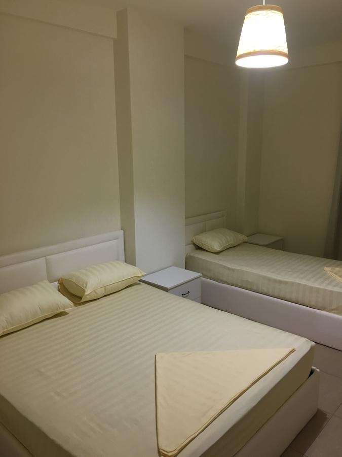 Alexander Rooms & Apartments ドゥラス エクステリア 写真