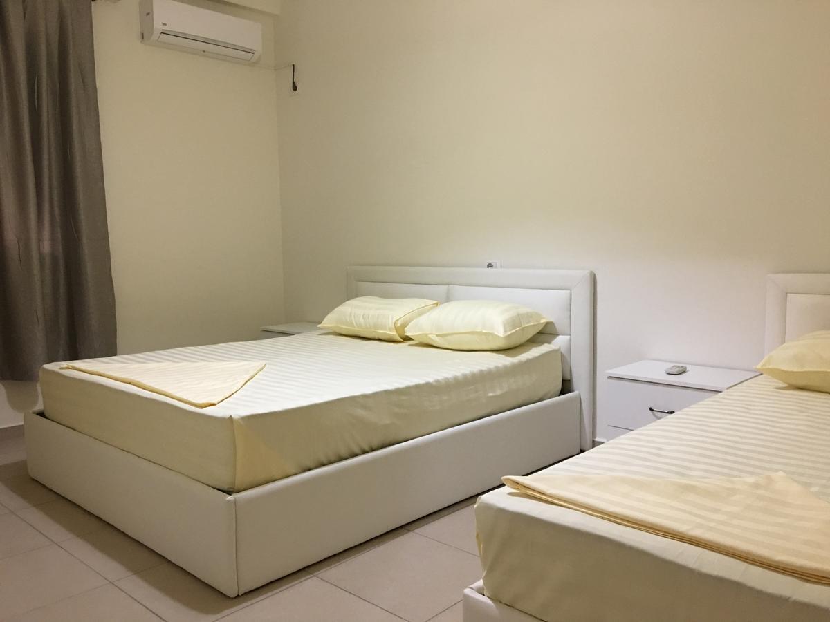 Alexander Rooms & Apartments ドゥラス エクステリア 写真
