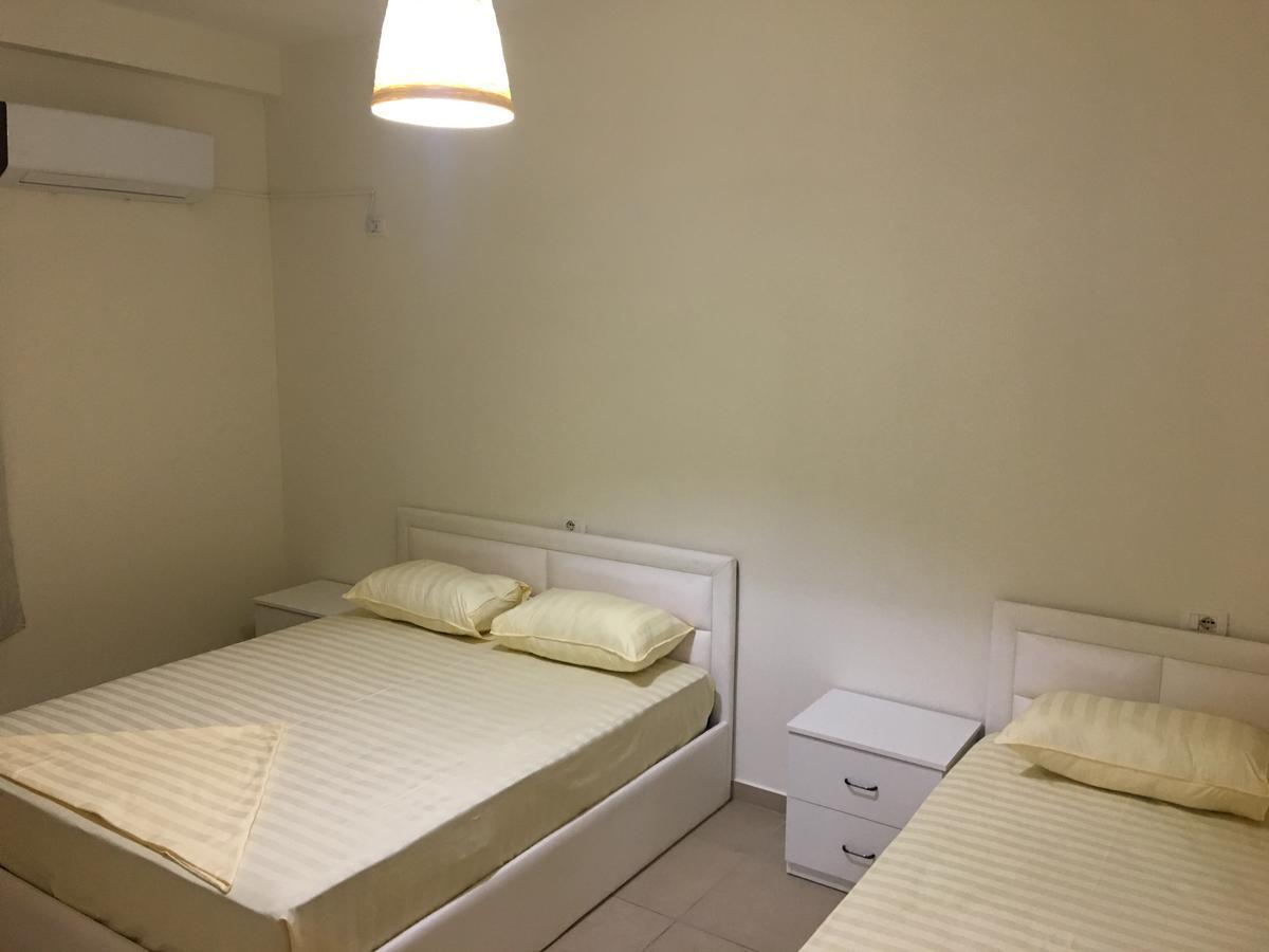 Alexander Rooms & Apartments ドゥラス エクステリア 写真